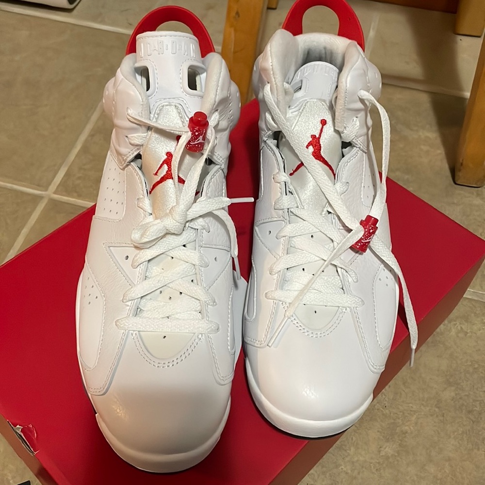 Air Jordan 6 Retro